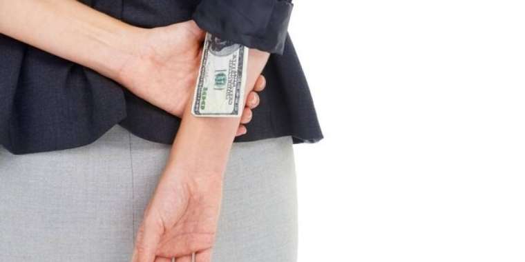 Әкім бухгалтері ақша жымқырған: соталды тергеу басталды