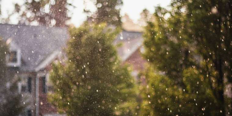 Қазақстанда найзағайлы жаңбыр, бұршақ пен шаңды дауыл күтіледі