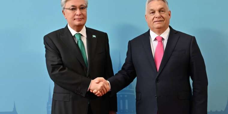 Тоқаев Мажарстанға барды