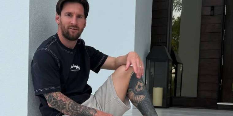 Әлемдегі ең үздік футболшы аталды