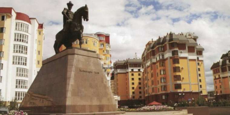 Астанада Кенесары ханның ескерткіші жөнделіп, орнына қайта орнатылды