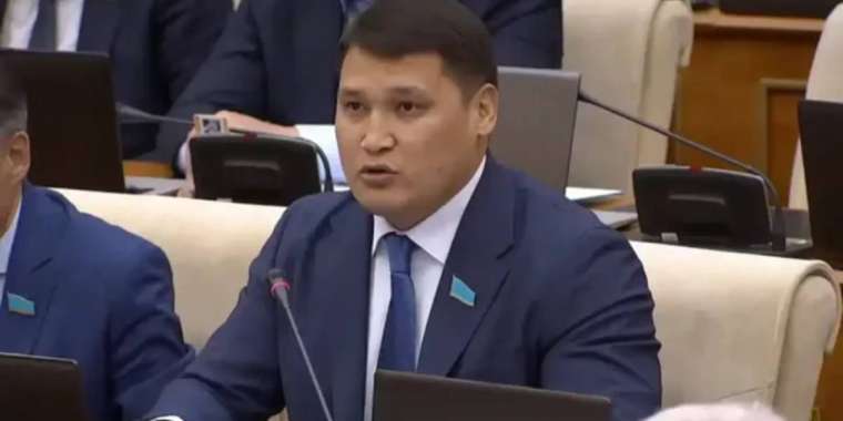 "Қателескен". Берденовке шабуыл жасаған күдіктінің әйелі мәлімдеме жасады