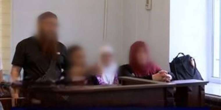 15 жастағы қызды анасы 38 жастағы еркекке күйеуге берген