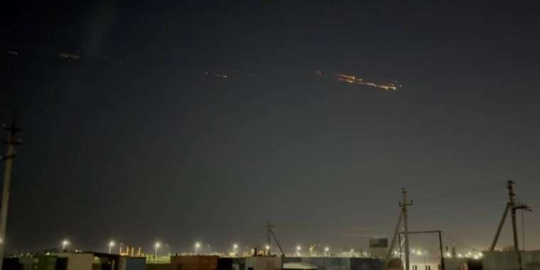 Астананың аспанында белгісіз жарықтар байқалды