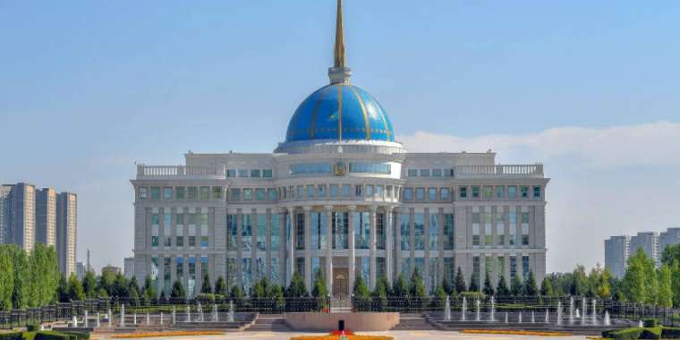 Тоқаев жаңадан тағайындалған Қорғаныс министріне тапсырма берді