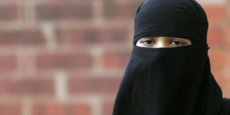 Елімізде бетті тұмшалайтын киімге тыйым салынбақ