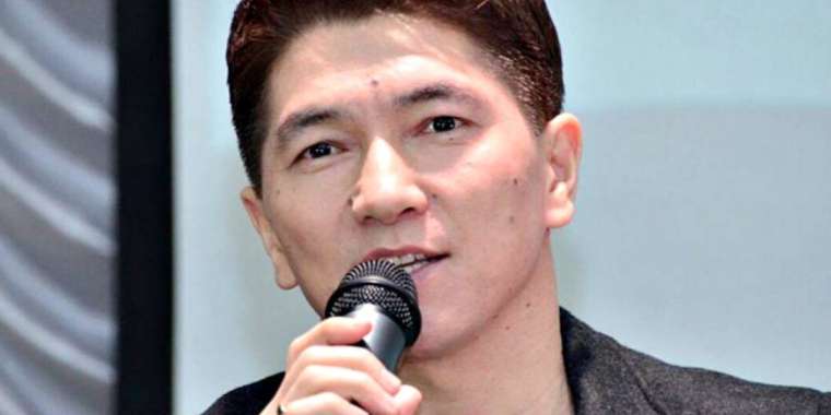 Сәкен Майғазиев ұлының тойын онлайн көрсету үшін 1380 теңгеден алады