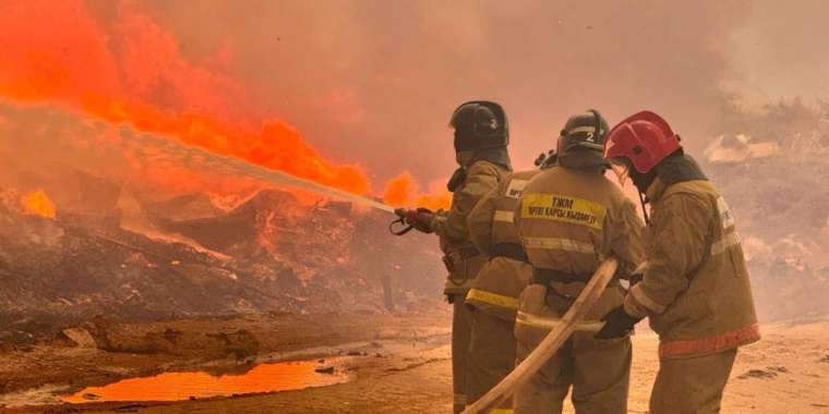 Астанадағы қоқыс полигоныны өртенді