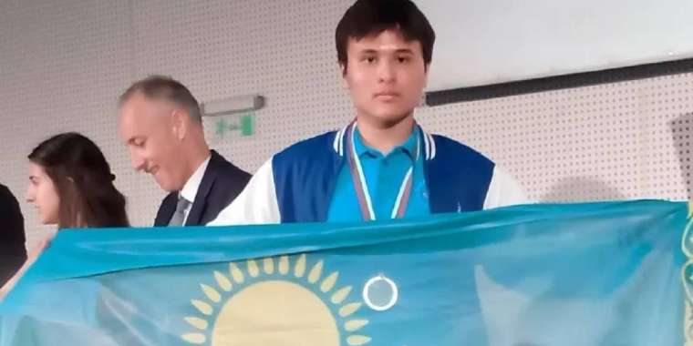 Қазақстан оқушысы Еуропаның ең үздік физигі атанды