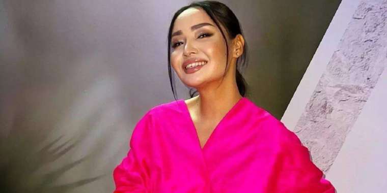 Аша Матай әкесінің туған күніне тосынсый жасады