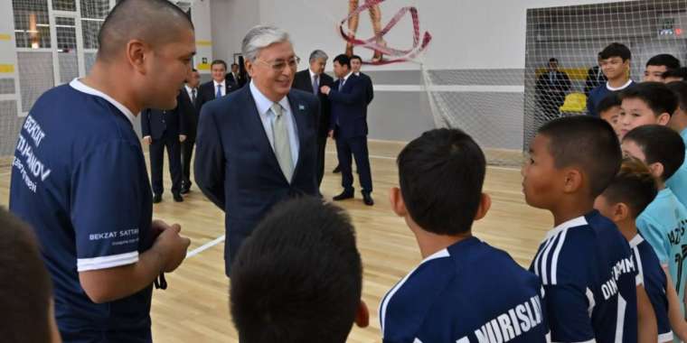 Тоқаевтың немересі футбол ойнайды, ол - қақпашы