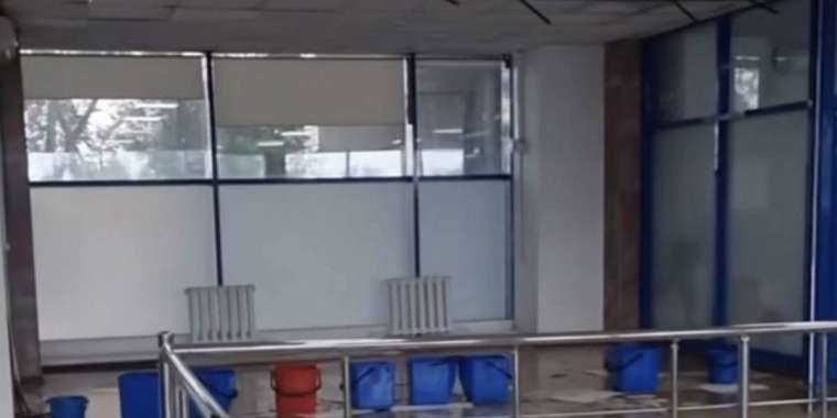 Атырау халықаралық әуежайын жаңбыр суы басты