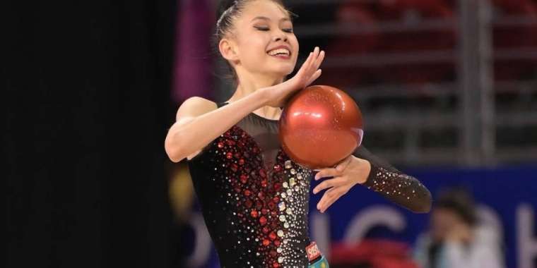 Тарихи алтын: гимнаст Ақмарал Ерекешева әлем чемпионатында жеңіске жетті