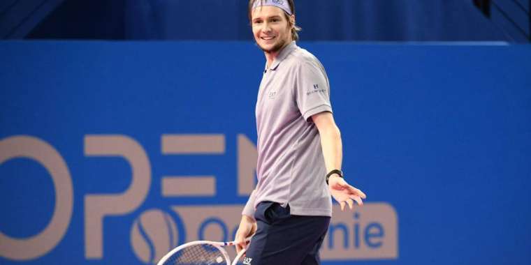 Александр Бублик ATP 500 турнирінің чемпионы атанды