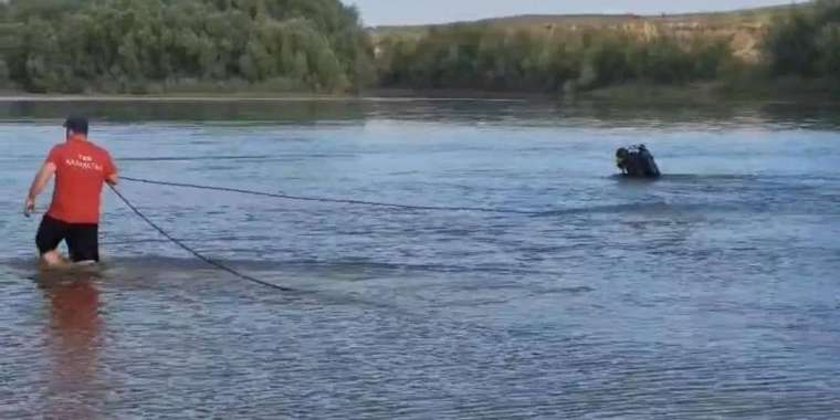 ШҚО-жа жасөспірімді құтқармақ болған адамдар да суға батып кетті
