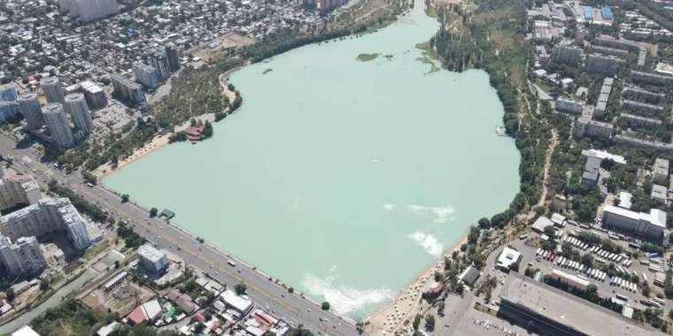 Алматыда Сайран көлінде 18 жастағы жігіт суға батып кетті