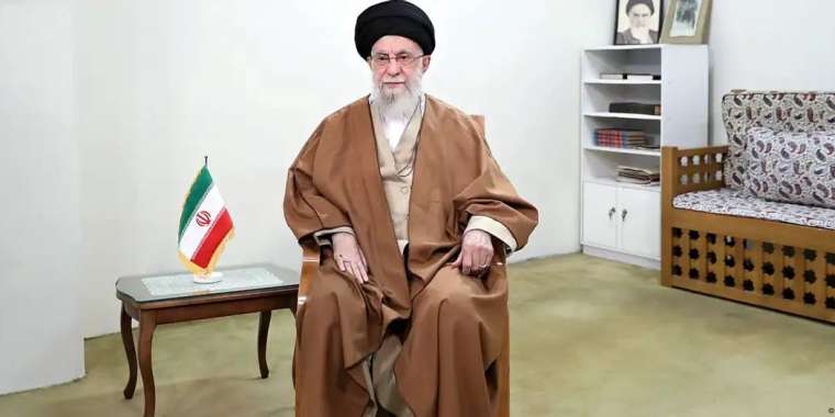 Аятолла Хаменеи: Иран жеңіске жетті
