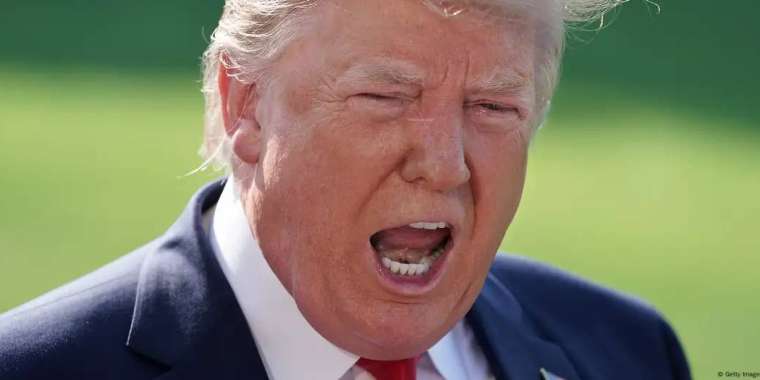 Трамп Илон Маскке субсидиялар бойынша ескерту жасады