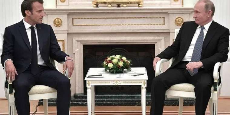 Путин мен Макрон 2022 жылдан бері алғаш рет сөйлесті
