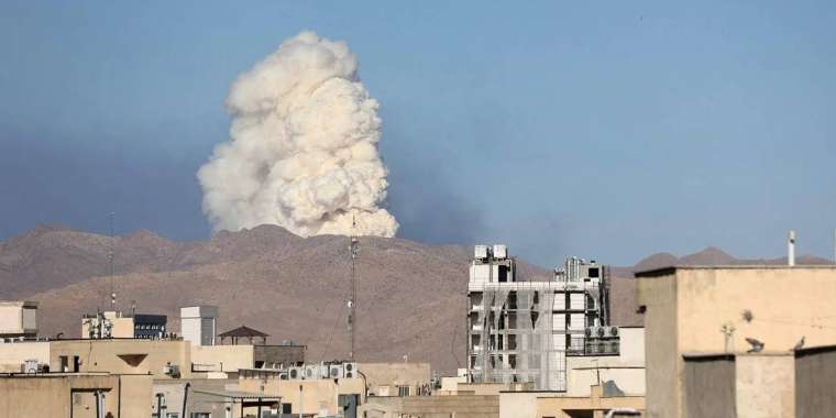 Иранда Израиль шабуылдарынан қаза тапқандар саны 950 адамға жетті