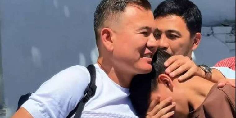 Қаржы пирамидасына қатысты сотталған блогер Мейірхан Шерниязов бостандыққа шықты