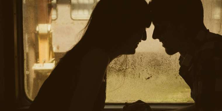 Стриптиз бейне жасырын камера