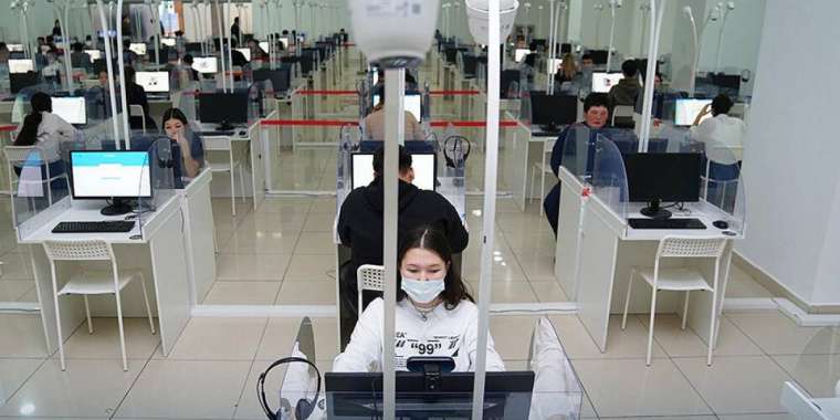 ҰБТ-2025: 210 мыңнан астам талапкер тест тапсырды