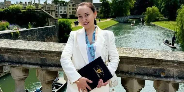 Перизат Қайрат дипломын құрбысы арқылы жасатпақ болған