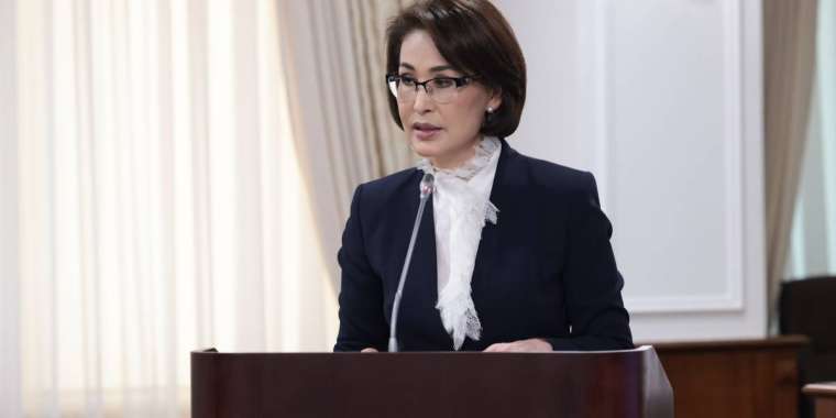 "Дәрігерлерді ұруды тоқтатыңыздар!": Министр халыққа үндеу жолдады