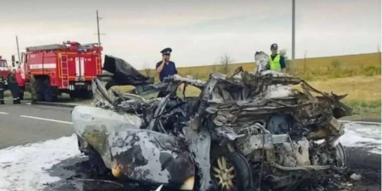 БҚО-да жол апатынан 4 адам тірідей өртеніп кетті