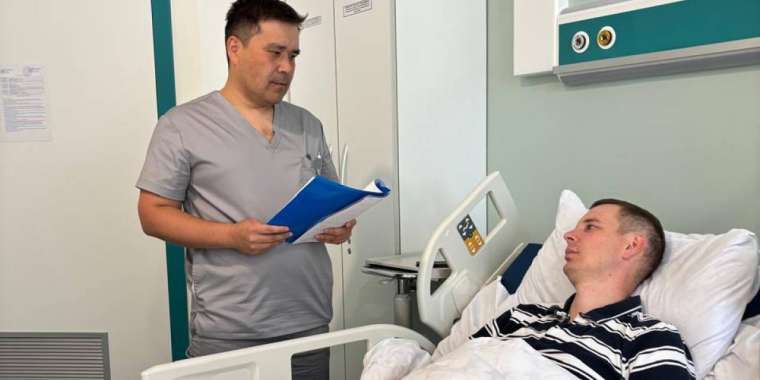 Тоқаев дәрігерлерге жасалатын шабуылдарға қатаң жаза енгізуді тапсырды