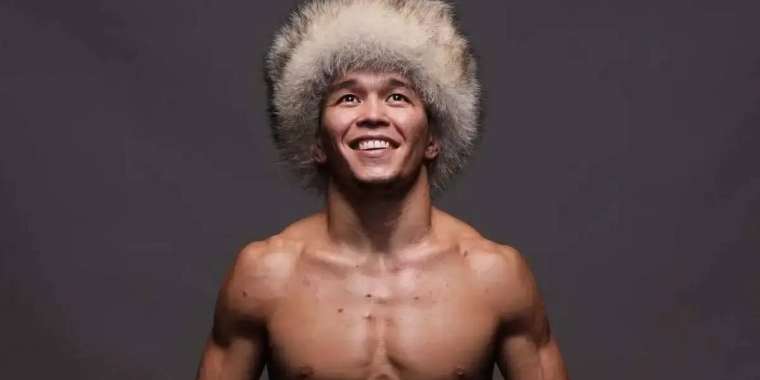 Асу Алмабаевтың UFC-дегі жекпе-жегі үшін қанша гонорар алғаны белгілі болды