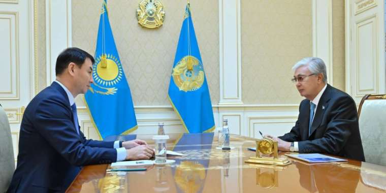 Тоқаев: Алматыда тау бөктеріндегі құрылысқа шектеу қойылады