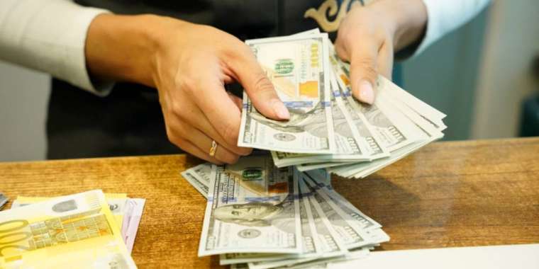 Бүгінгі доллар бағамы белгілі болды