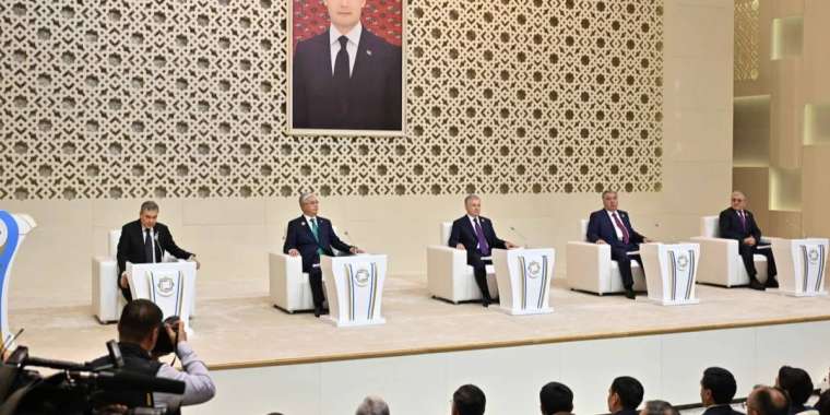 Қасым-Жомарт Тоқаев Орталық Азия мемлекеттері басшыларының бейресми кездесуіне қатысты