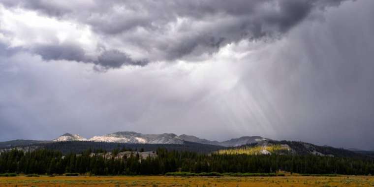 Бірнеше өңірде бұршақ жауып, дауыл тұрады
