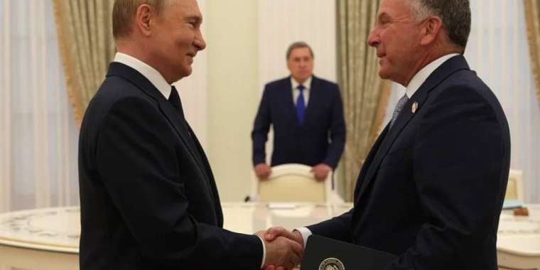 Трамп Уиткофф пен Путиннің кездесуін қалай бағалады?