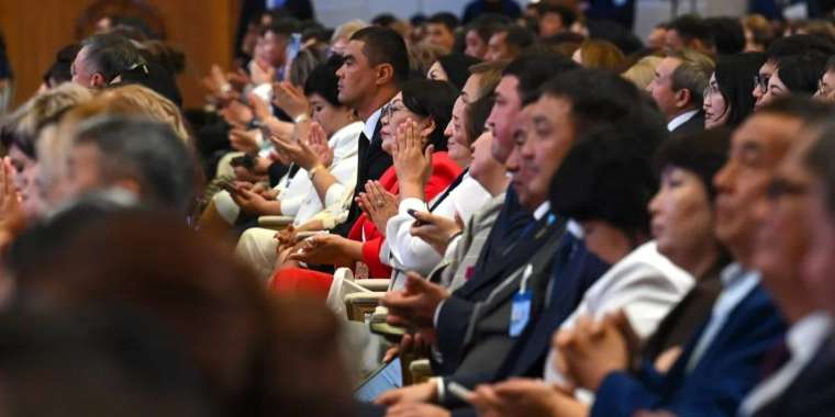 Мектептен тыс жерде оқыс оқиға болса кім жауапты?