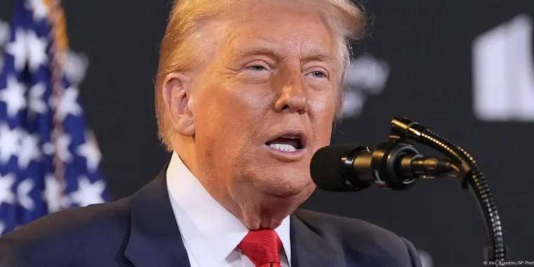 Трамп: Украина Қырым мен НАТО-дан бас тартуға мәжбүр болады