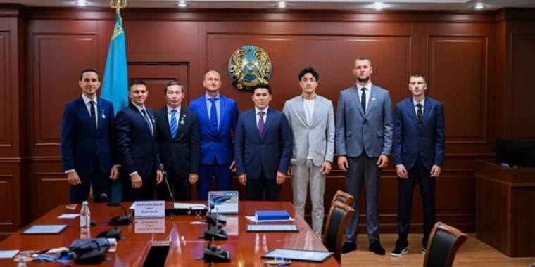 Тарихи жеңіс: қазақстандық семсерлесушілер Әлем чемпионатында қола жүлде иеленді