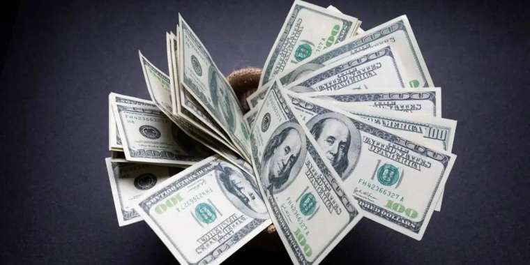 Қор нарығында доллар сәл арзандады