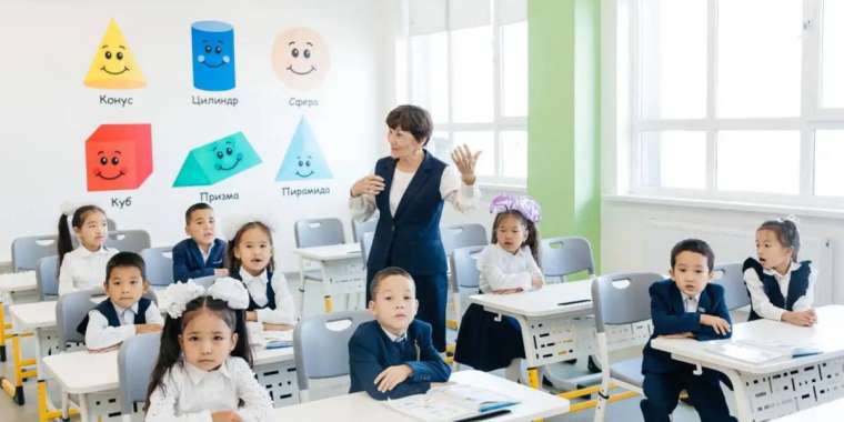 360 мың бала мектеп табалдырығын аттады