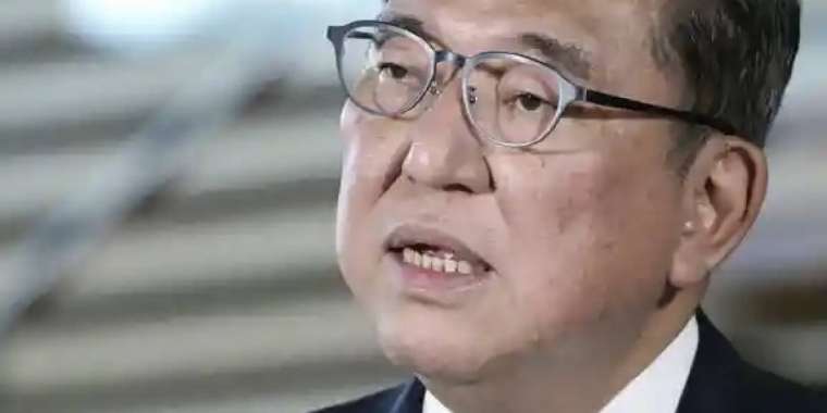 Жапония премьер-министрі отставкаға кетті