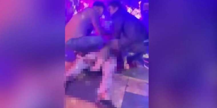 Астанадағы түнгі клубта 19 жастағы жігітті пышақтап өлтірген