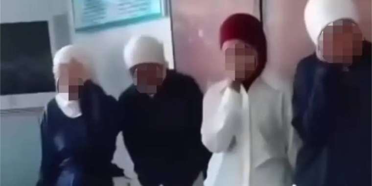 "Мектепке хиджабпен келген": Министрлік мәлімдеме жасады