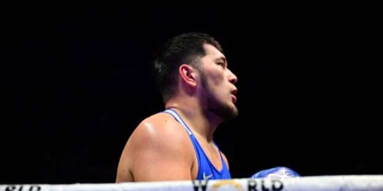 Айбек Оралбай бокстан әлем чемпионы атанды