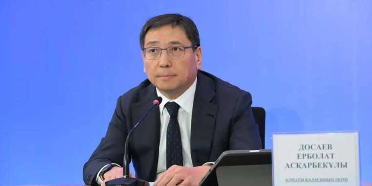 Ерболат Досаев  Ақордаға шақырылды