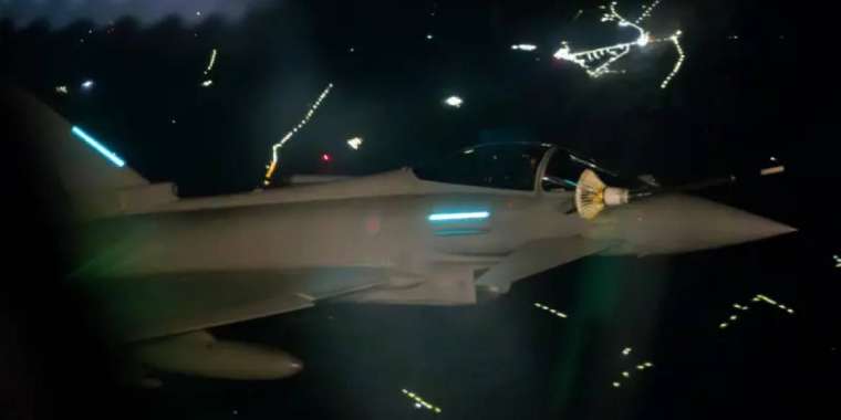 Британиялық жойғыш ұшақтар Польша әуе кеңістігін бақылап жүр