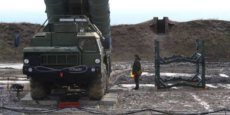 Украина Қырымды шабуылдап, үш тікұшақты жойды