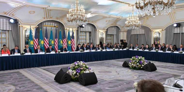 Тоқаев АҚШ-қа жұмыс сапары аясында 20-дан астам кездесуі өткізді